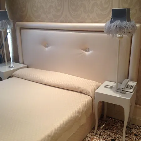 Ai Due Principi Hotel 4*