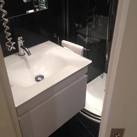 ホテル アイ ドゥエ プリンチピ 4*